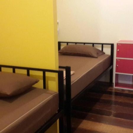 Viman Guesthouse Бангкок Екстер'єр фото