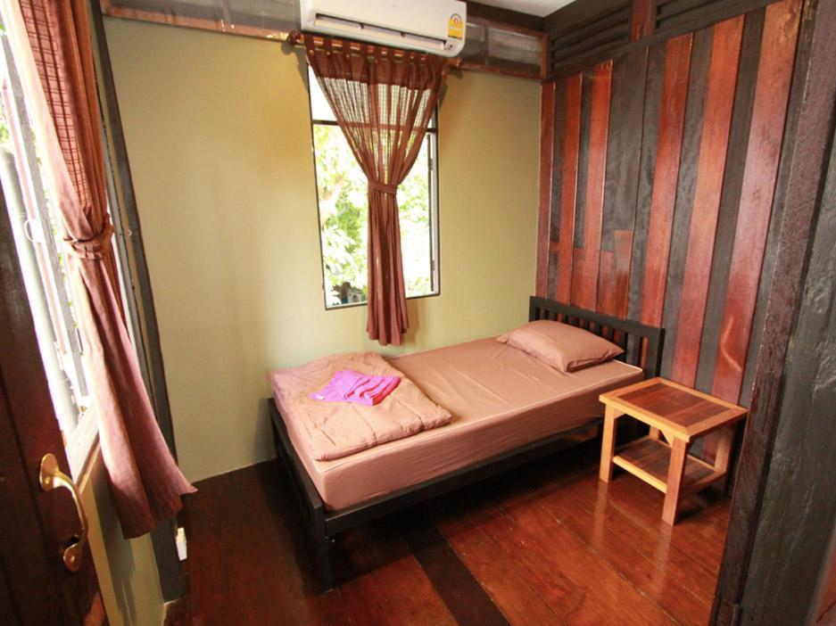 Viman Guesthouse Бангкок Екстер'єр фото