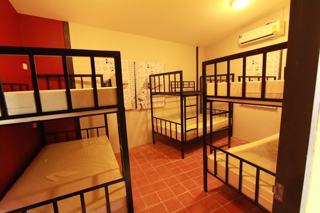 Viman Guesthouse Бангкок Екстер'єр фото