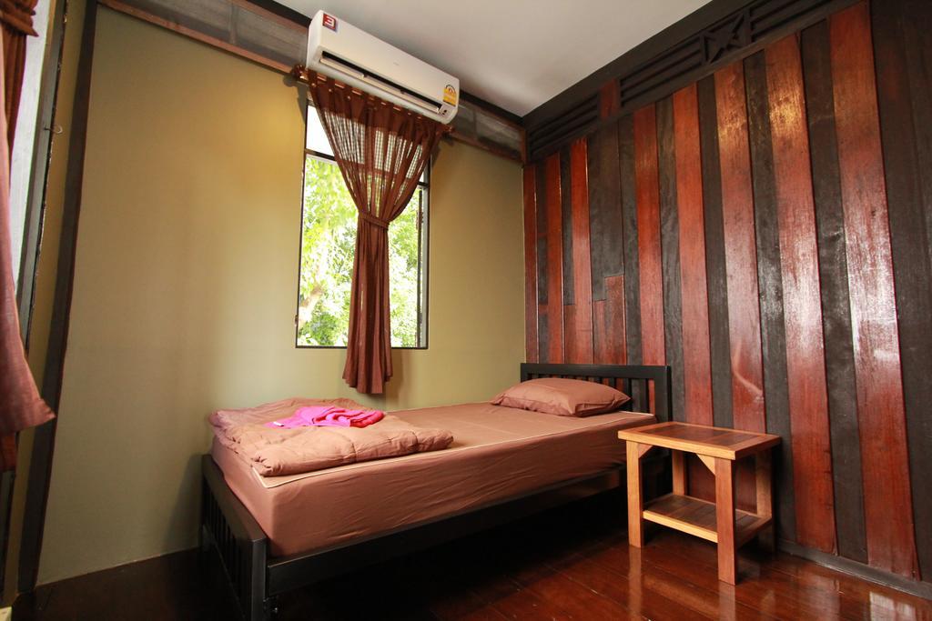 Viman Guesthouse Бангкок Екстер'єр фото