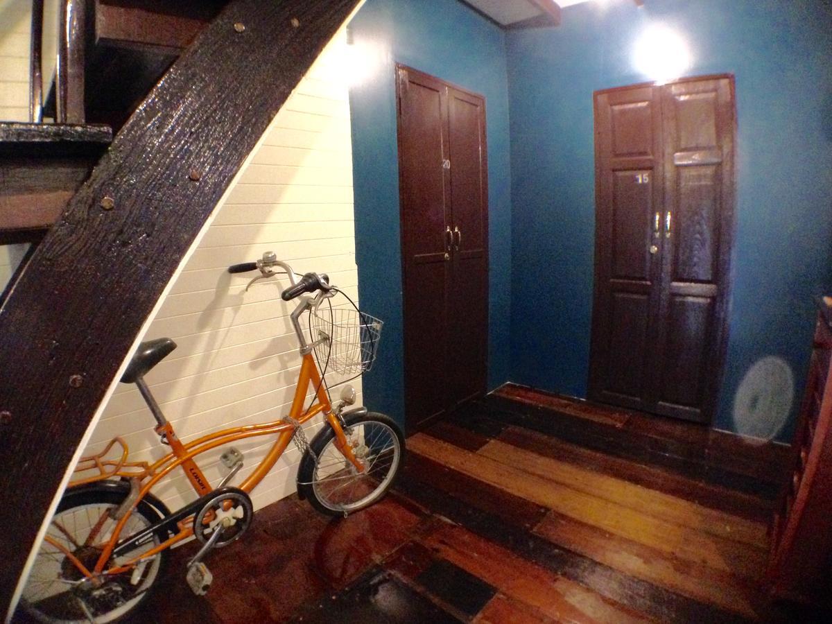 Viman Guesthouse Бангкок Екстер'єр фото